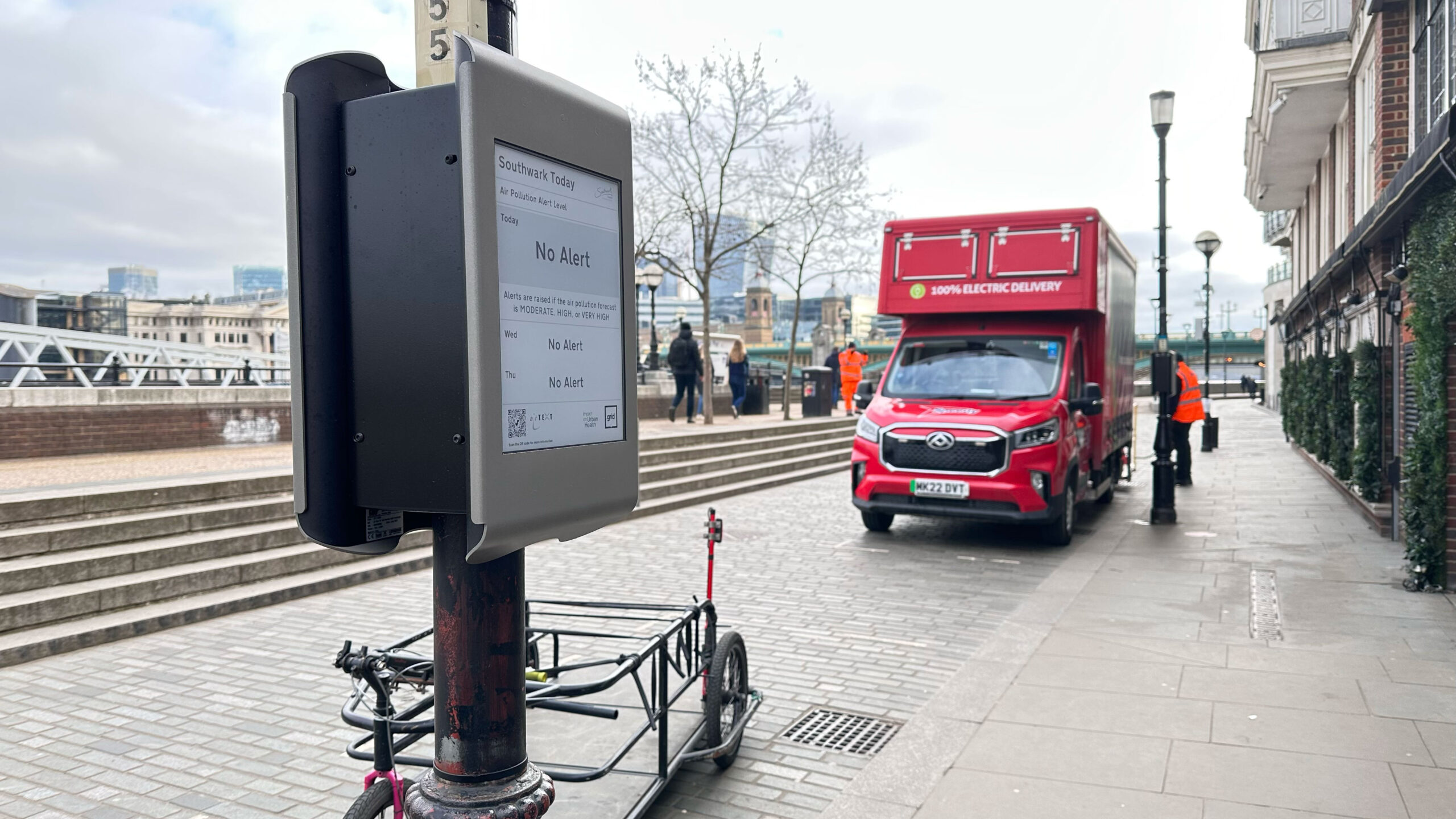 Bankside Permit Loading Bay in use - Red Van - Southwark, London, UK